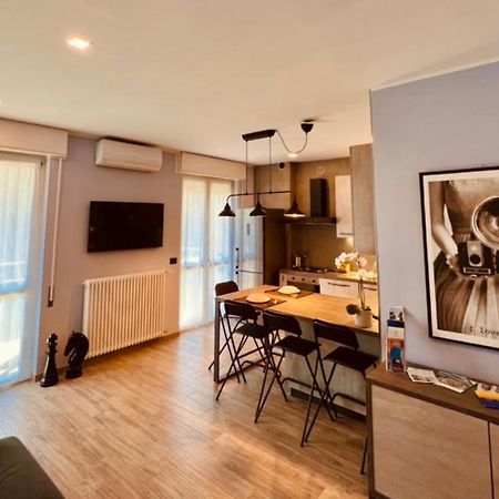 La Tana Del Ludo Apartment Бавено Екстериор снимка