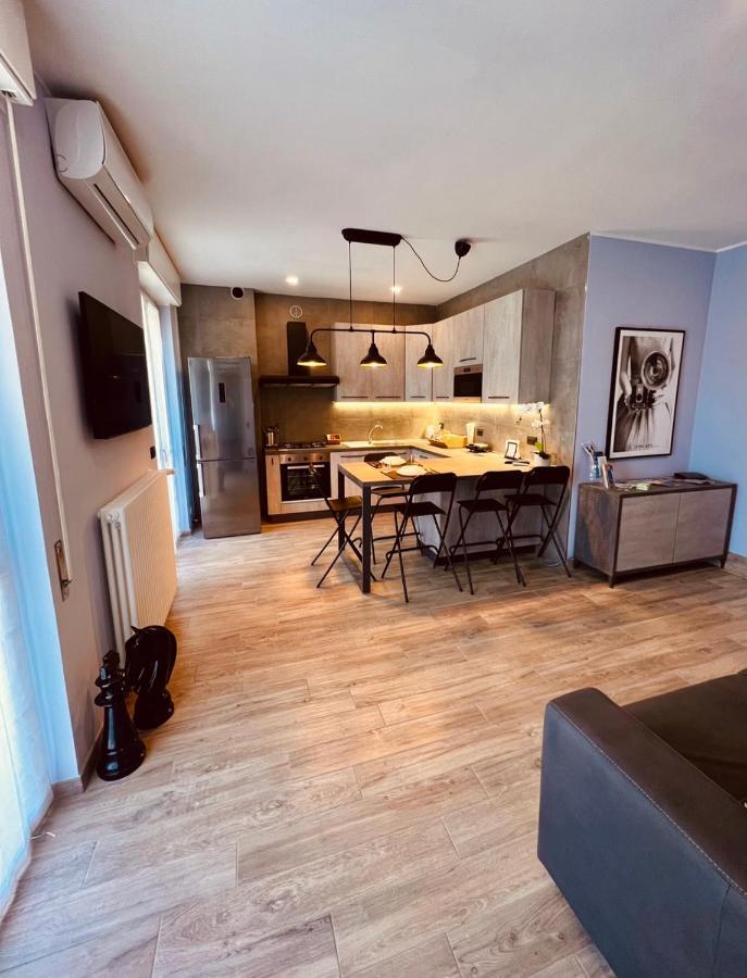 La Tana Del Ludo Apartment Бавено Екстериор снимка