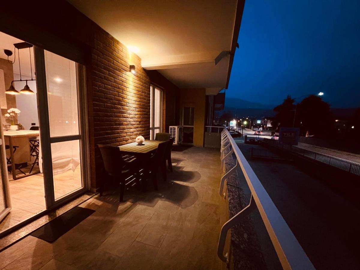 La Tana Del Ludo Apartment Бавено Екстериор снимка