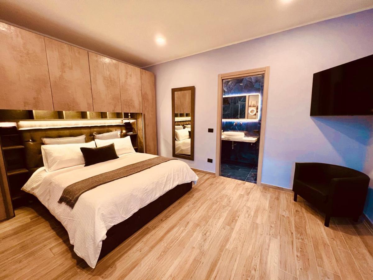 La Tana Del Ludo Apartment Бавено Екстериор снимка