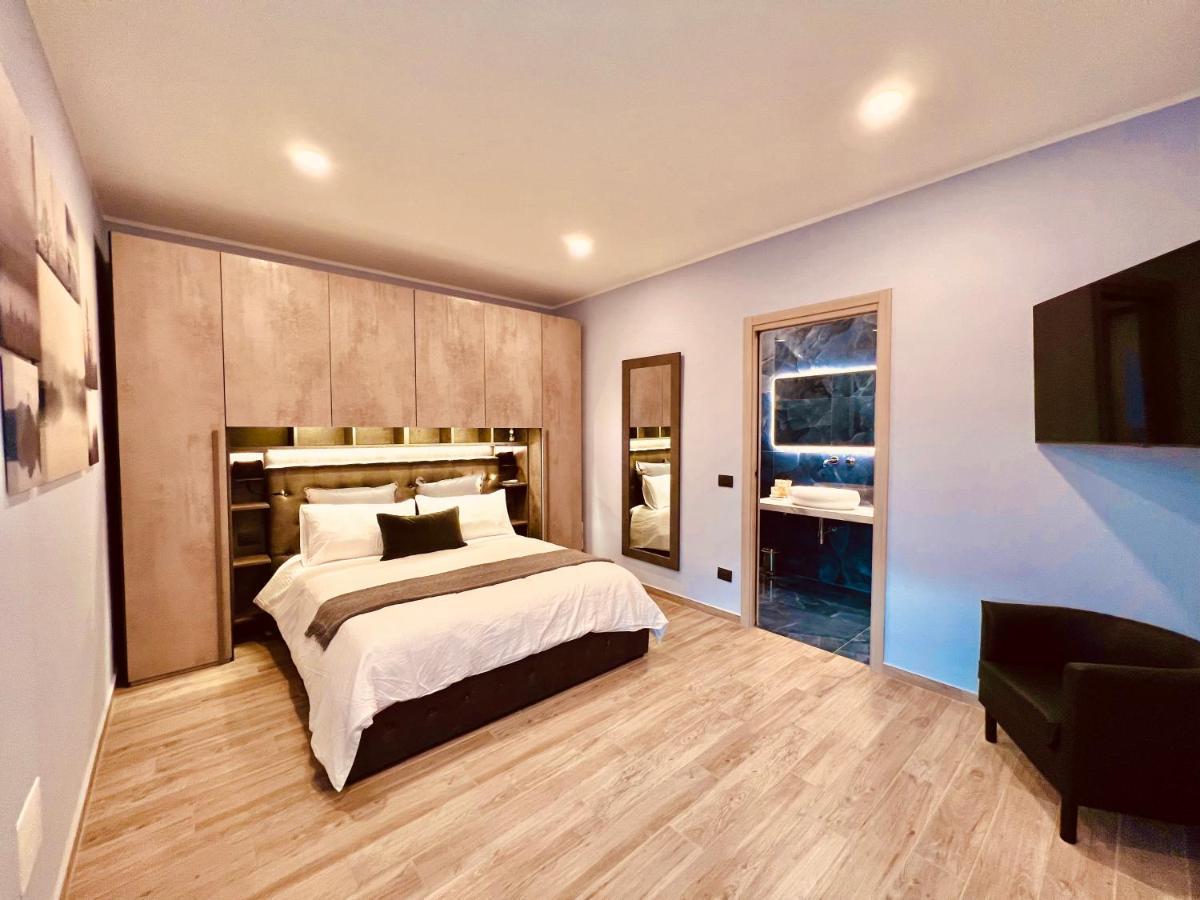 La Tana Del Ludo Apartment Бавено Екстериор снимка